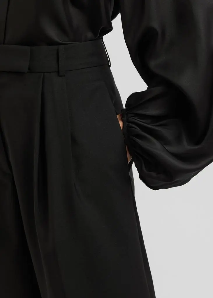 Rohe Barrel-leg wool-blend trousers 5