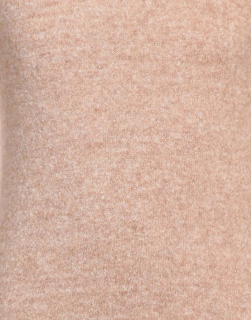 Heritage Turtleneck 4