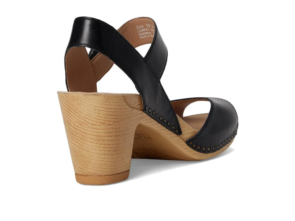Dansko Tamra 5