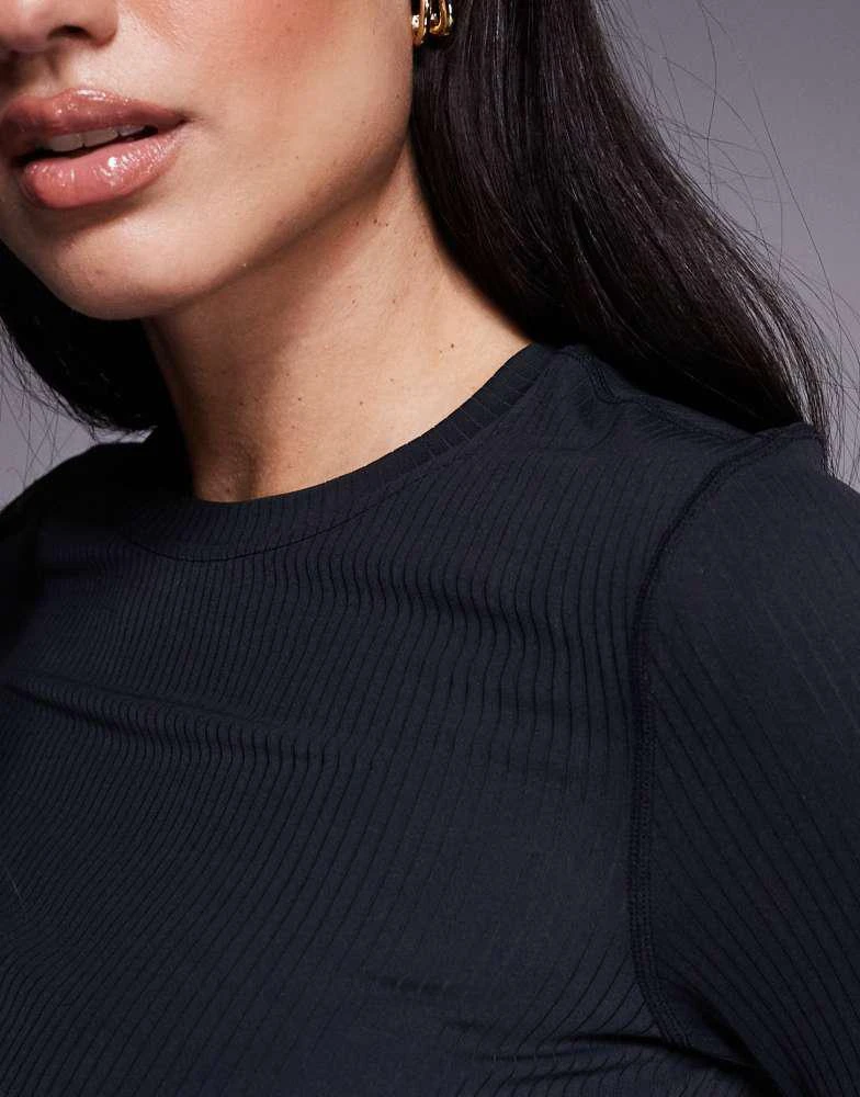 4505 4505 Maternity plush handle rib long sleeve warmup top in black 3