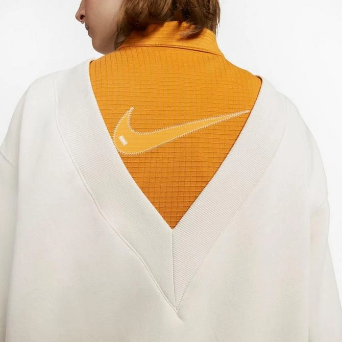 NIKE Women's Nike Sportswear Phoenix Fleece Oversized V-Neck Sweatshirt 5