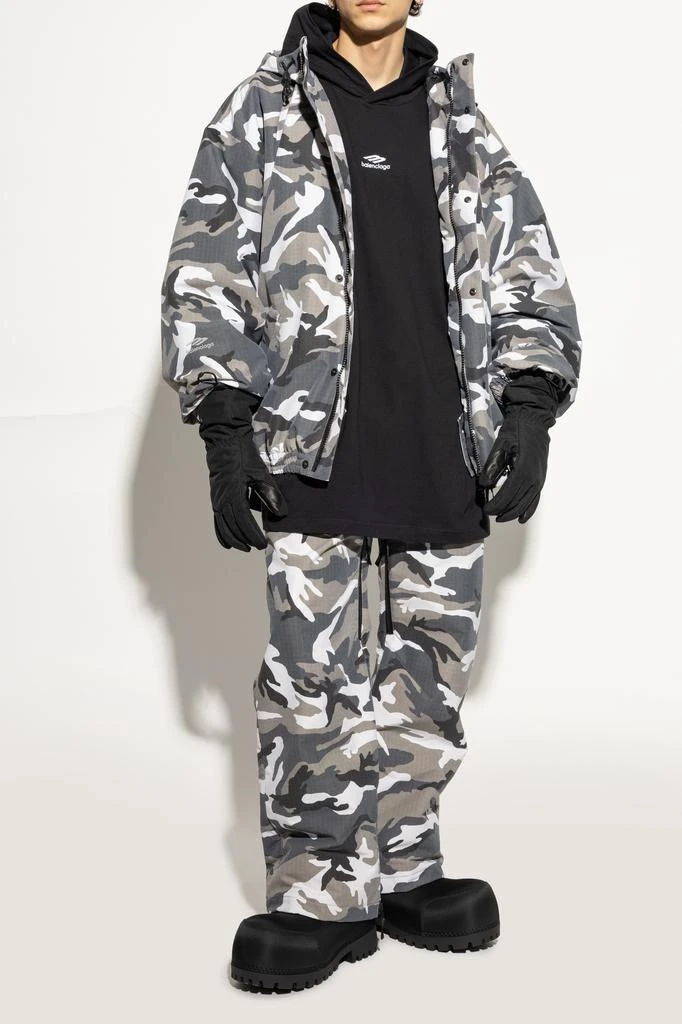 Balenciaga Snow boots Alaska from the Skiwear collection 3