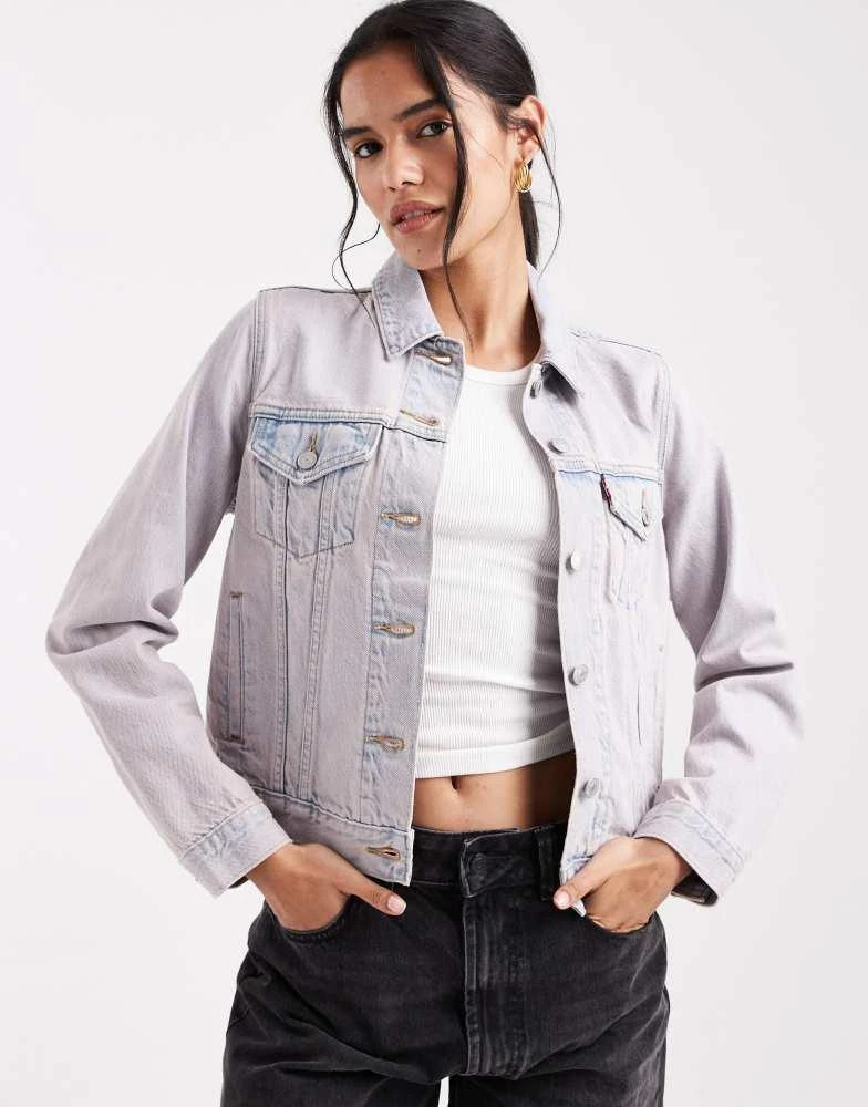 Levi
s Levi
s original trucker denim jacket in pink tint