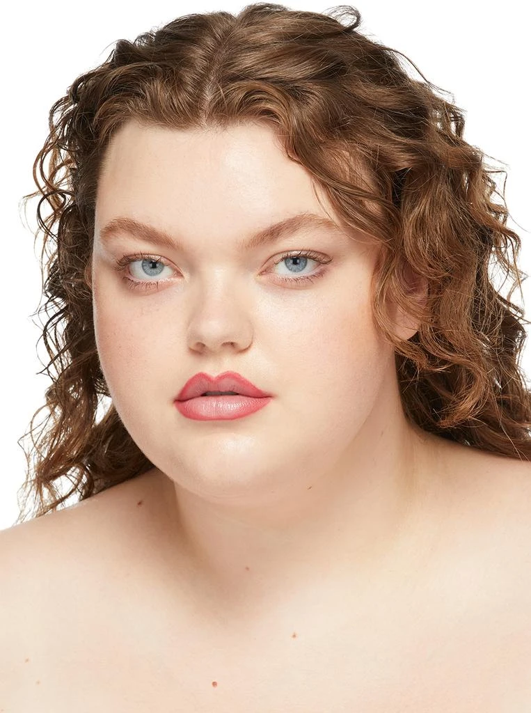 La Bouche Rouge Lip Pencil – Red 2