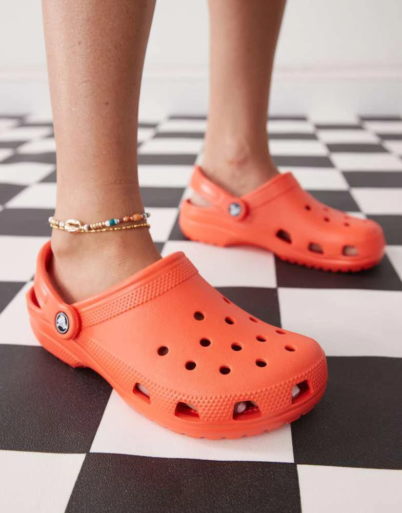 Crocs Crocs classic clog in starfish orange 3