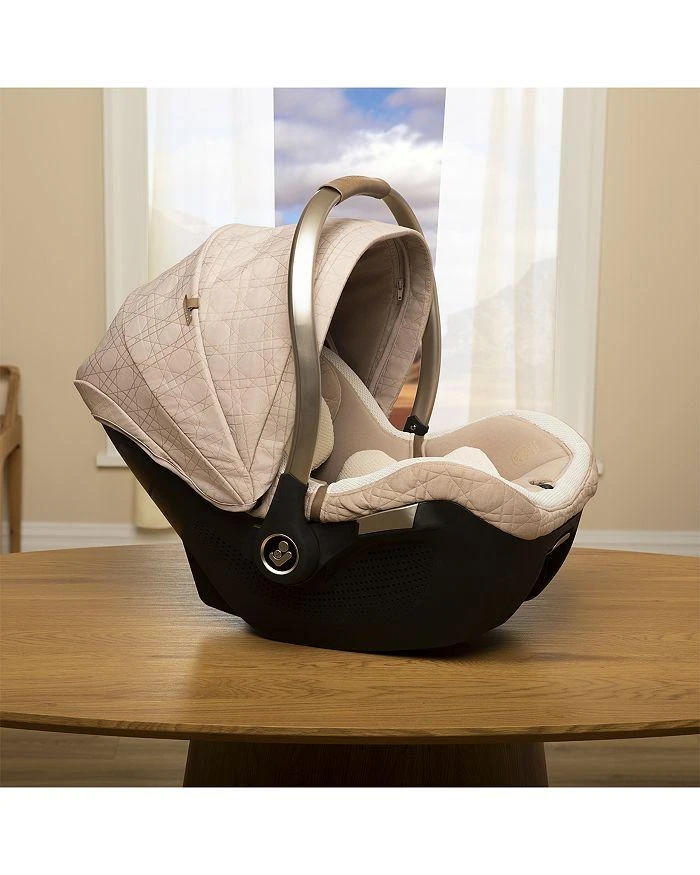 Maxi-Cosi Peri™ 180° Rotating Infant Car Seat 23