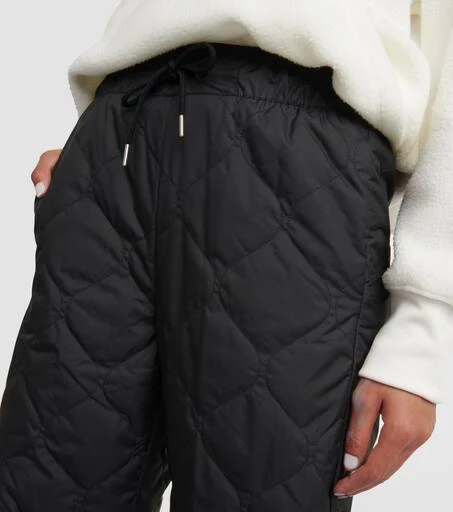 NIKE Sportswear Essential quilted sweatpants 4
