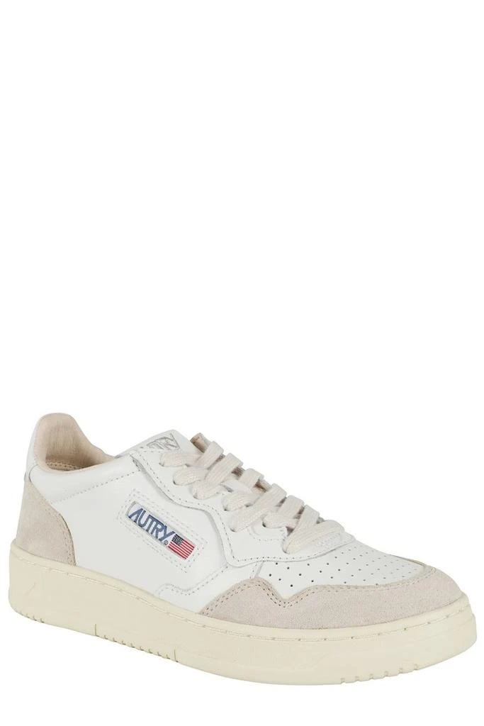 Autry Medalist Low Sneakers