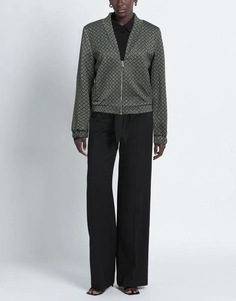CARACTÈRE Jacket 2