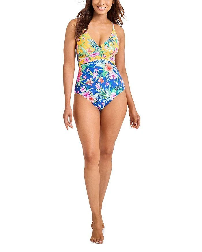 Extra 20% OFF coupon code from store Bloomingdale's