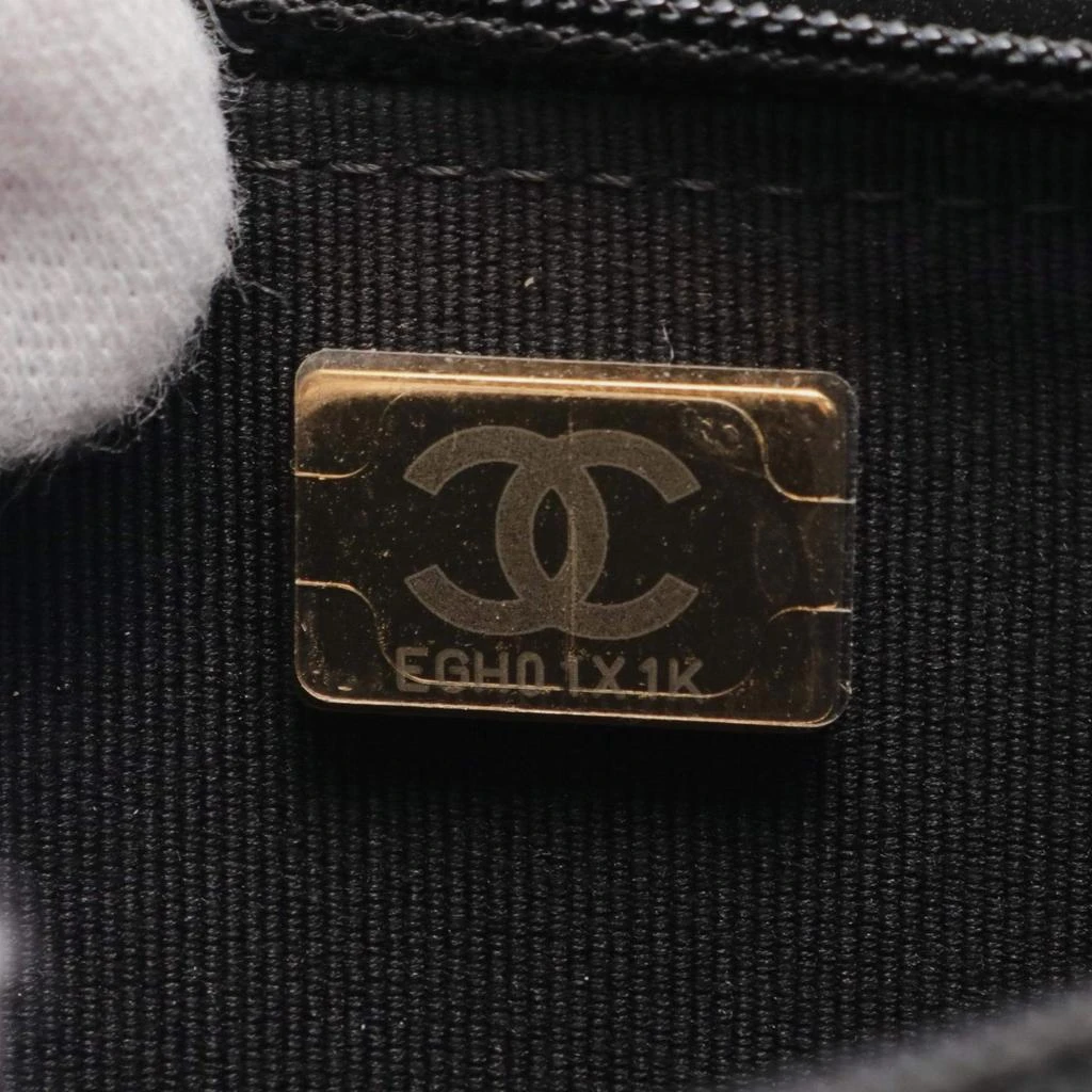 Chanel Chanel Black Lambskin Leather Pearl Wallet on Chain 5