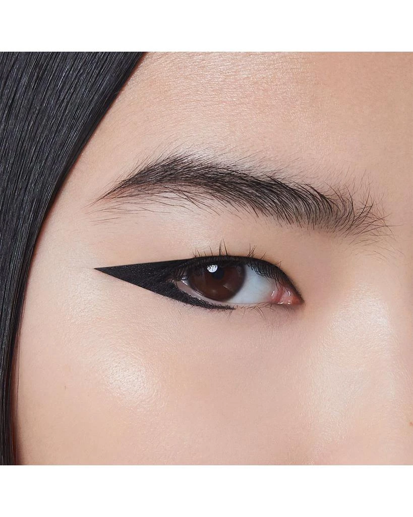 Gucci Stylo Définition L'Obscur Eyeliner 4