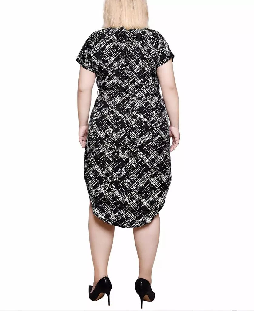 NY Collection Plus Size Short Sleeve Tunic Dress with Belt 2