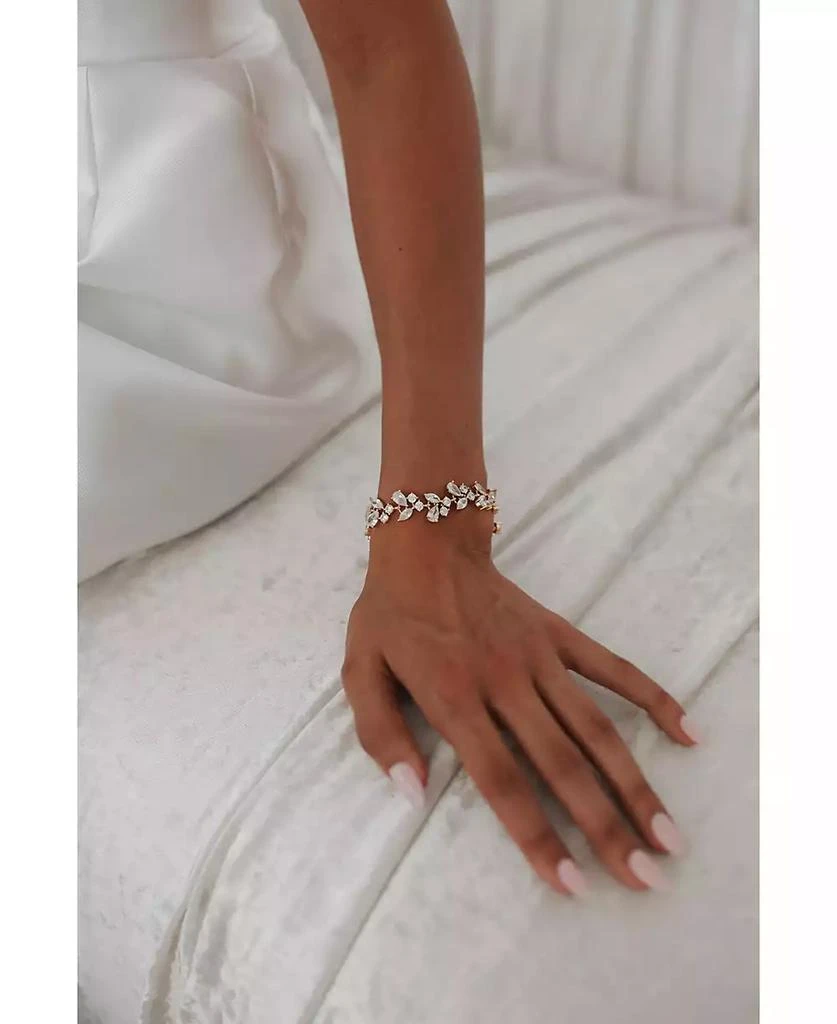 Untamed Petals Cami Crystal Bracelet 3