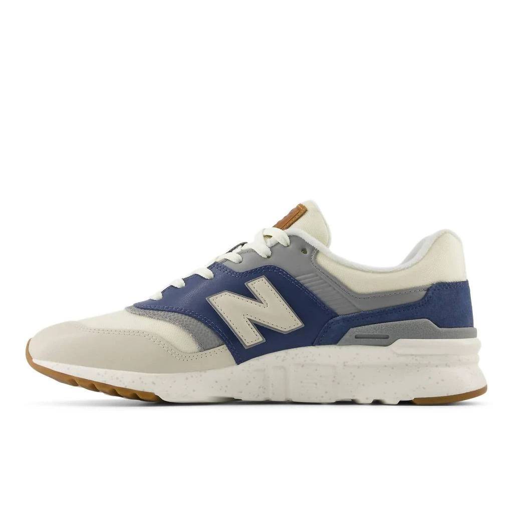 New Balance - Men display picture 1