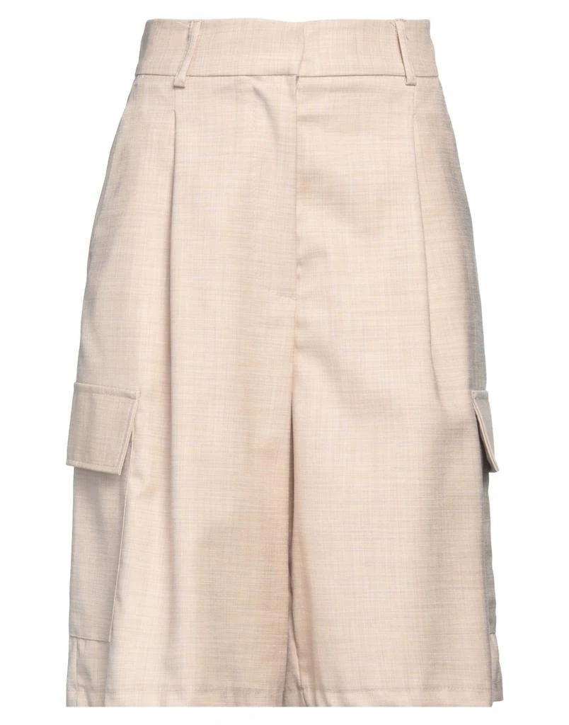 VICOLO Shorts & Bermuda 1
