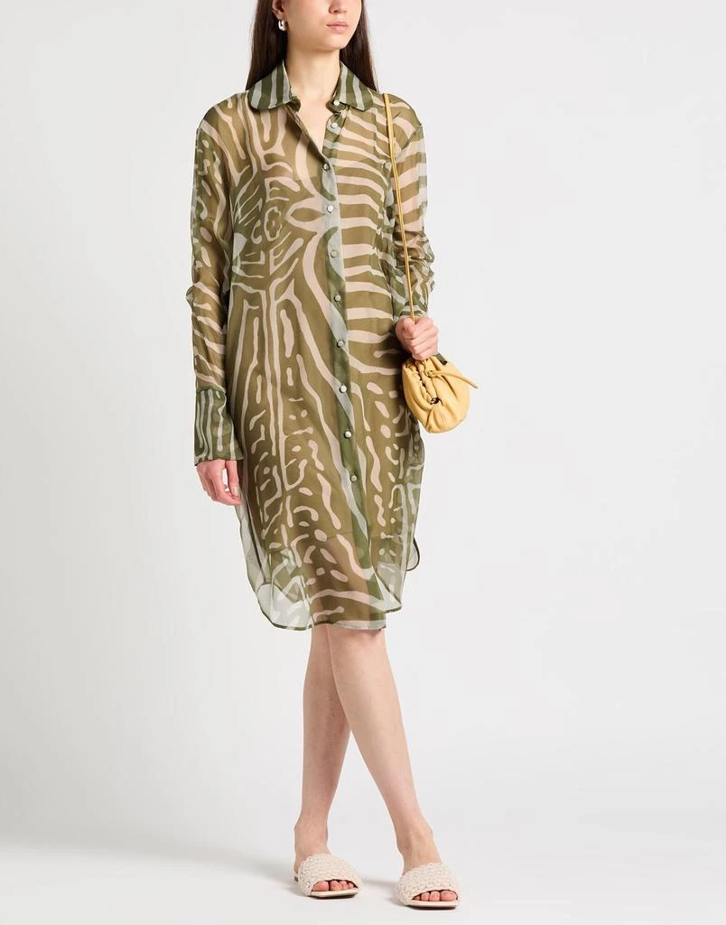 Chiara Boni Patterned shirts & blouses 2