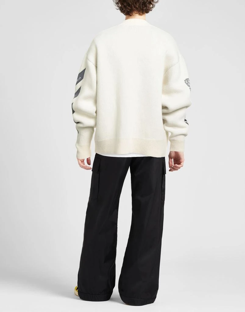 Off-White Cardigan 3