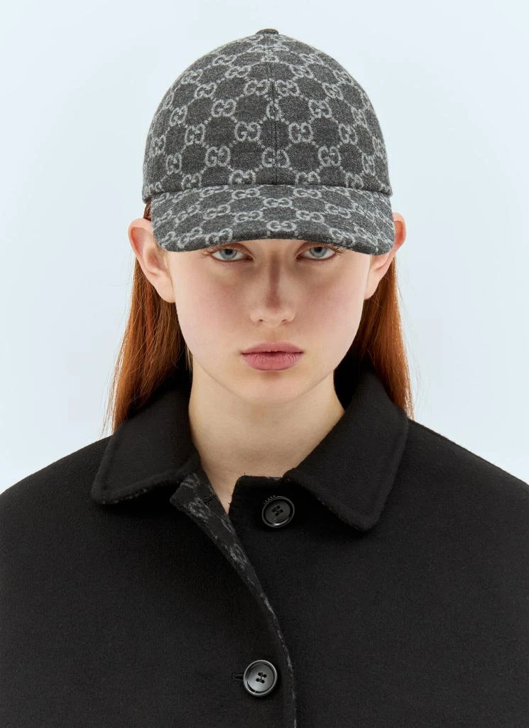 Gucci GG Flannel Baseball Cap 1