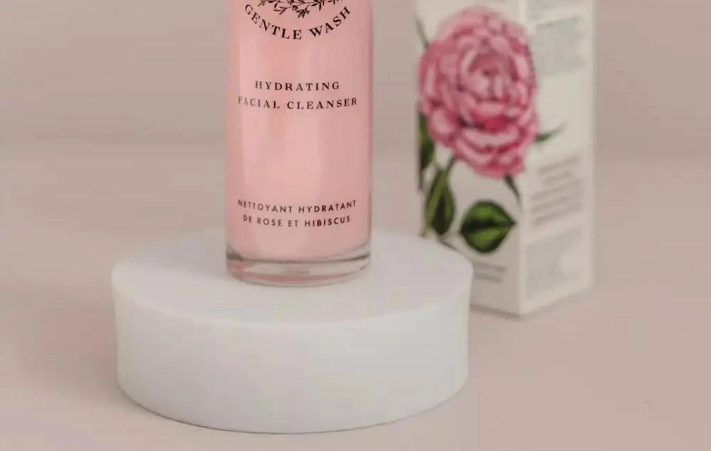 FRENCH GIRL French Girl - Organic Rose Hibiscus Gentle Facial Wash 3