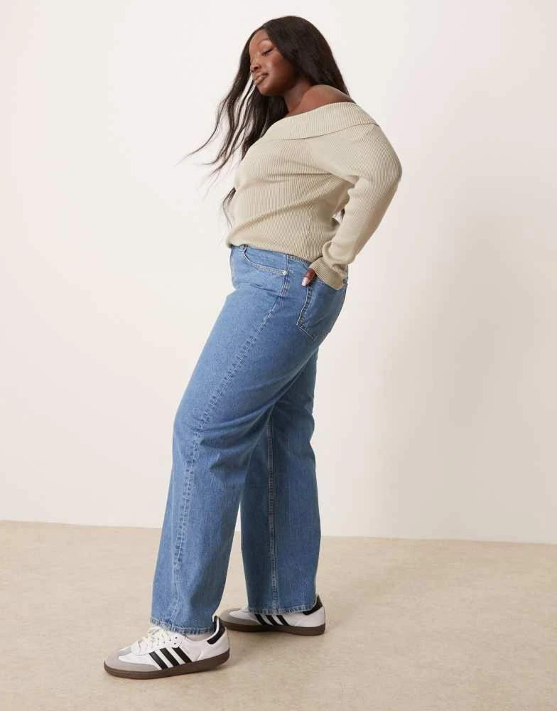 ASOS ASOS DESIGN Curve wide leg dad jeans in clean blue 2