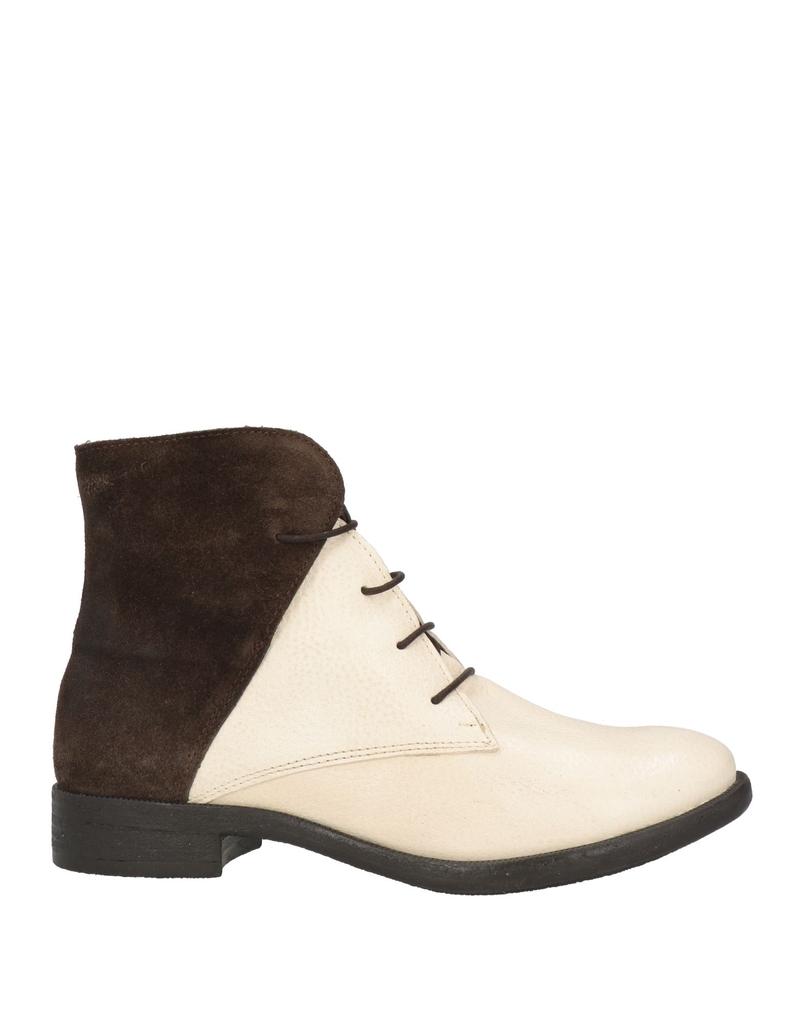 1725.A Ankle boot