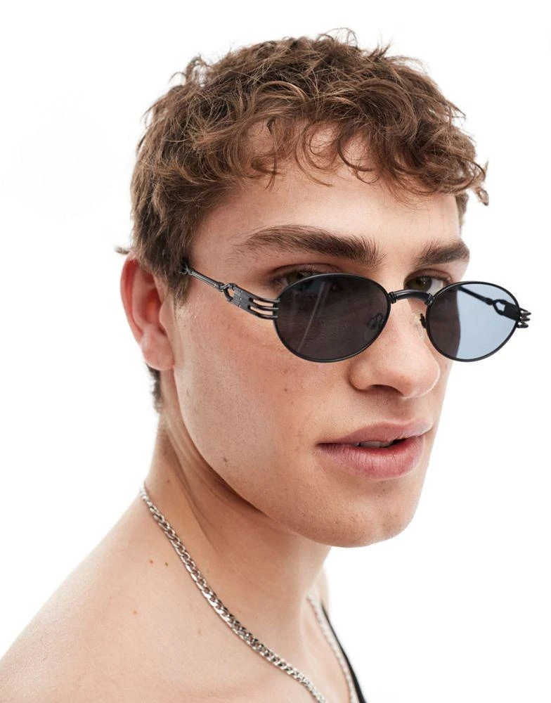 ASOS ASOS DESIGN 90's oval sunglasses with arm detail in black 2