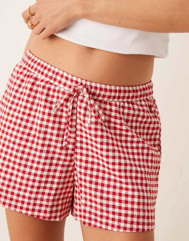 Abercrombie & Fitch Abercrombie & Fitch tie waist linen shorts in red gingham 2