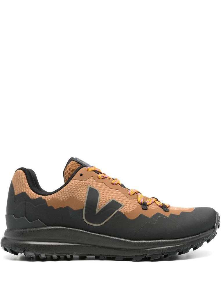 Veja Veja Fitz Roy Trek Shell Shoes 1