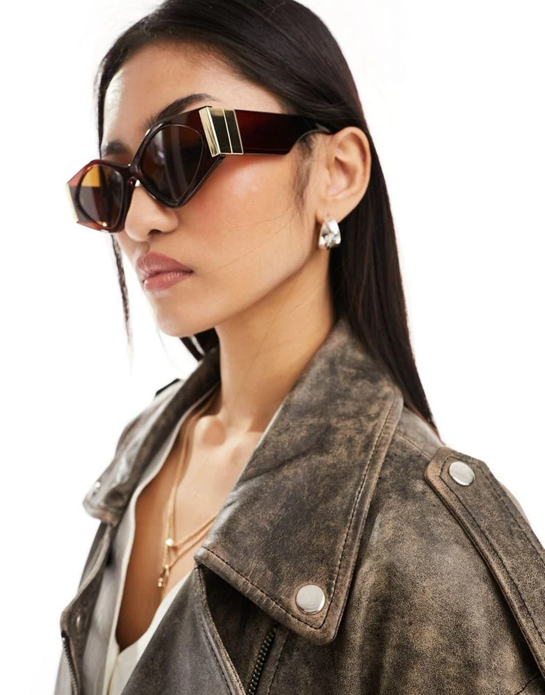 Jeepers Peepers Jeepers Peepers cat eye sunglasses in brown with gold 4