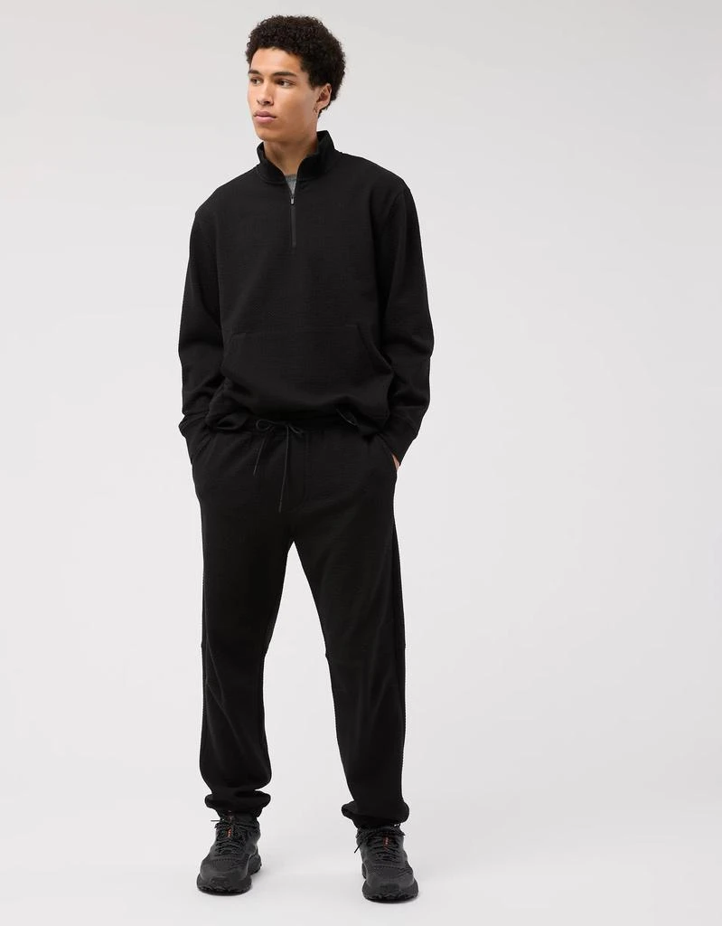 AE AE 24/7 Textured Fleece Jogger 1