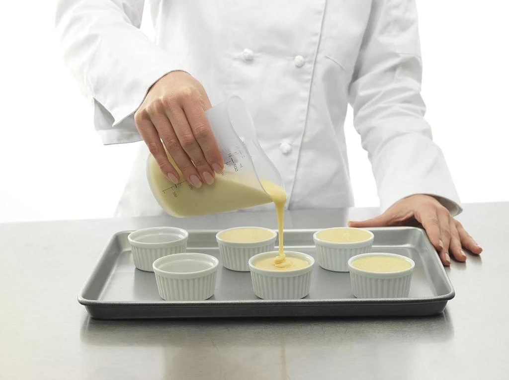 iSi Basics Silicone Flexible Clear Measuring Cup, Set of 3, 1-Cup, 2-Cup, 4-Cup, Clear 3