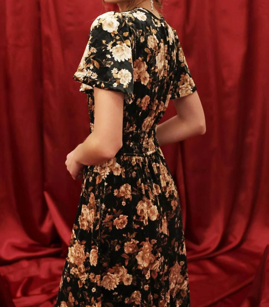 Blu Pepper Blu Pepper - Floral Velvet Splice Shirred Dress 2