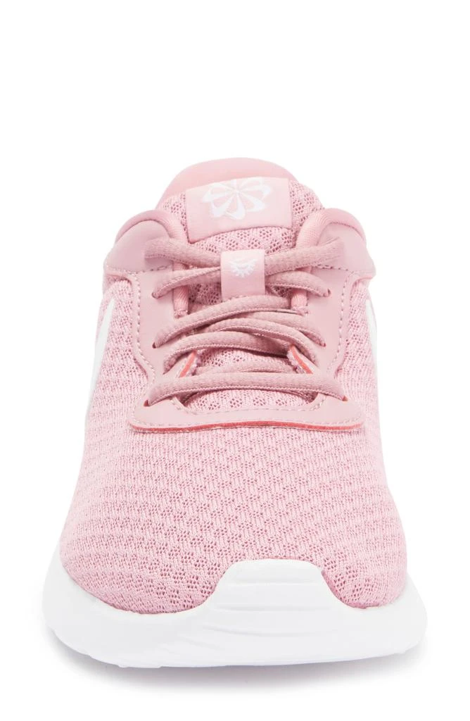 NIKE Tanjun Ease Shoe 3