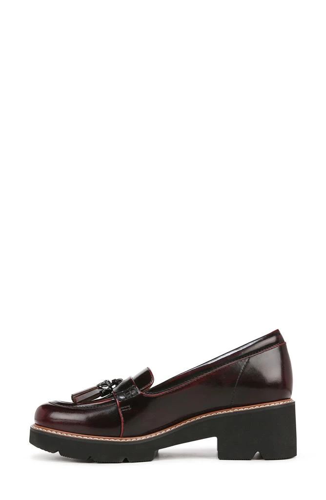 Naturalizer Committed Tassel Loafer 10