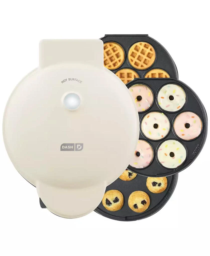 Dash MultiMaker™ Treat Maker System with Removeable: Mini Cupcake, Donut, 
Waffle Bite 1