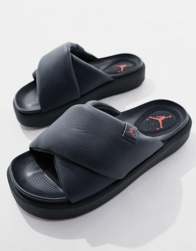 Jordan Jordan Sophia sliders in black 4
