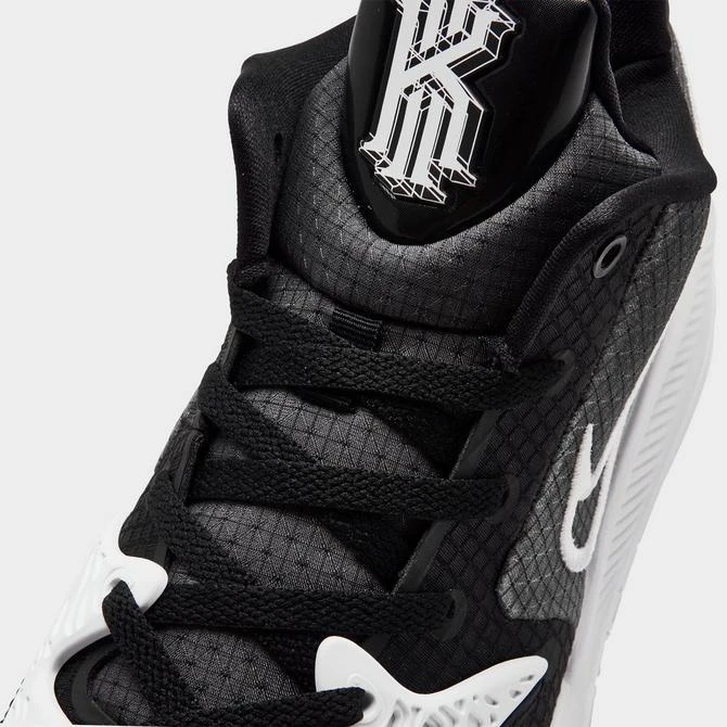 NIKE Nike Kyrie 4 Low (Team) Basketball Shoes 5