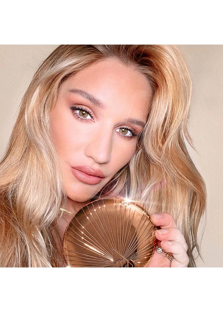 Charlotte Tilbury Airbrush Bronzer 4