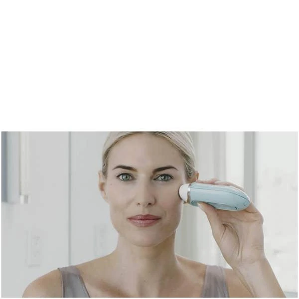 iluminage Iluminage Youth Activator Infrared LED Radio Frequency Anti-Aging Device & 2 Youth Activator Serums 1 kit 4