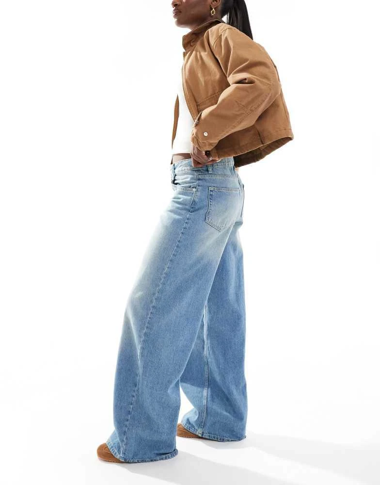 Bershka Bershka baggy wide leg jeans in light blue 2