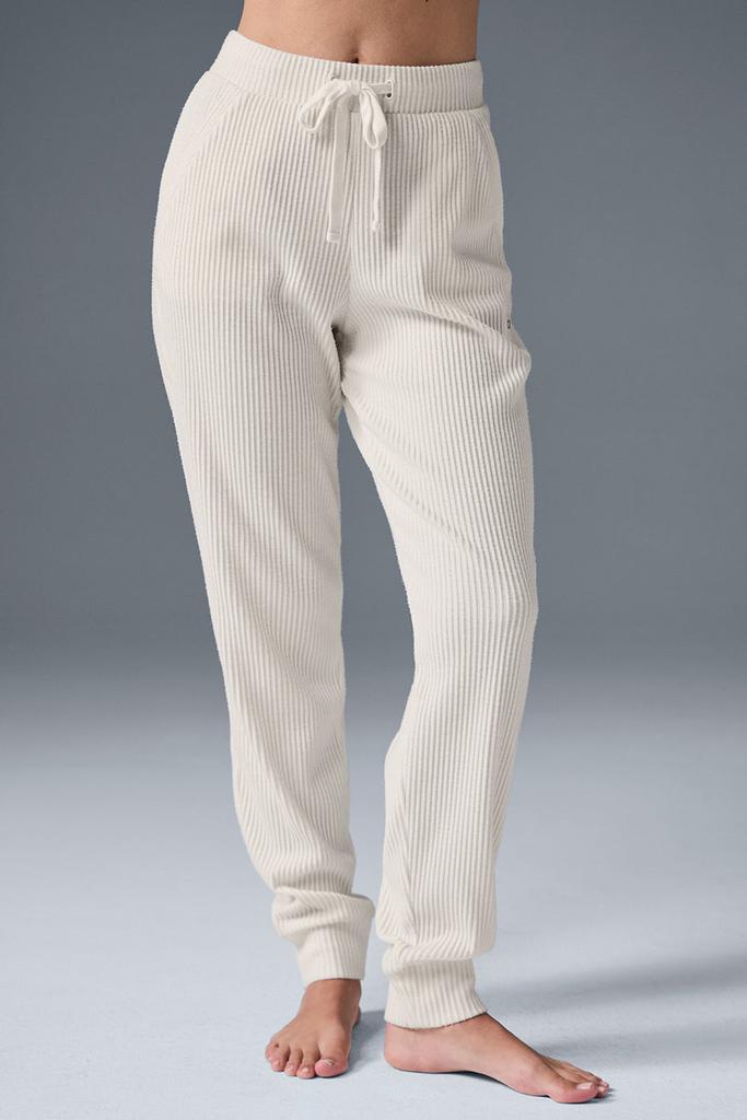 Alo Muse Sweatpant - Ivory