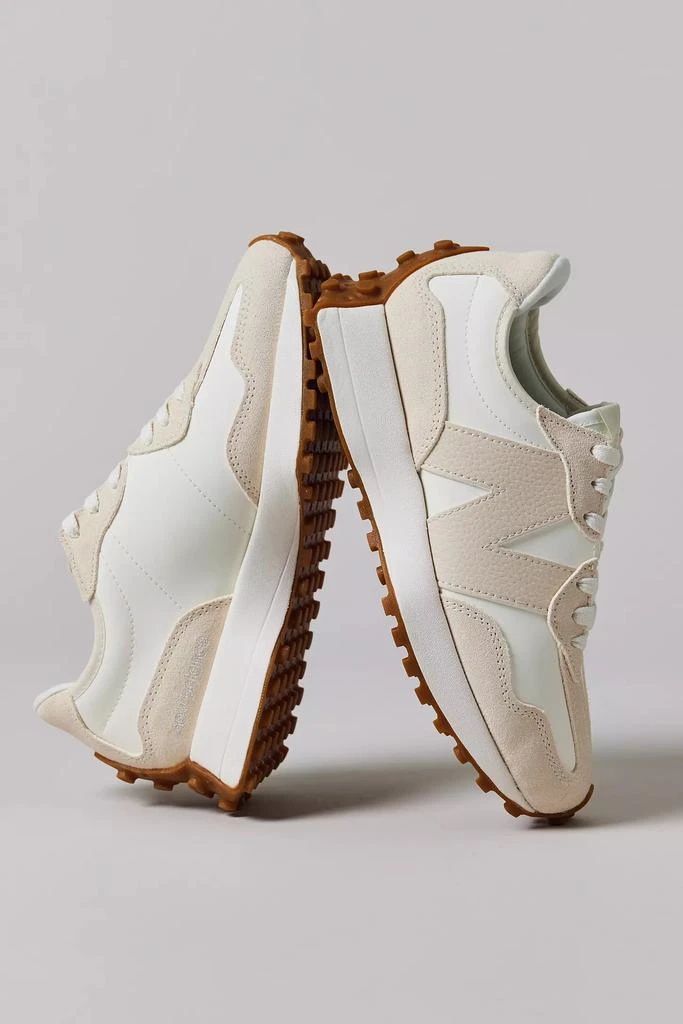 New Balance New Balance Women’s 327 Sneaker 1