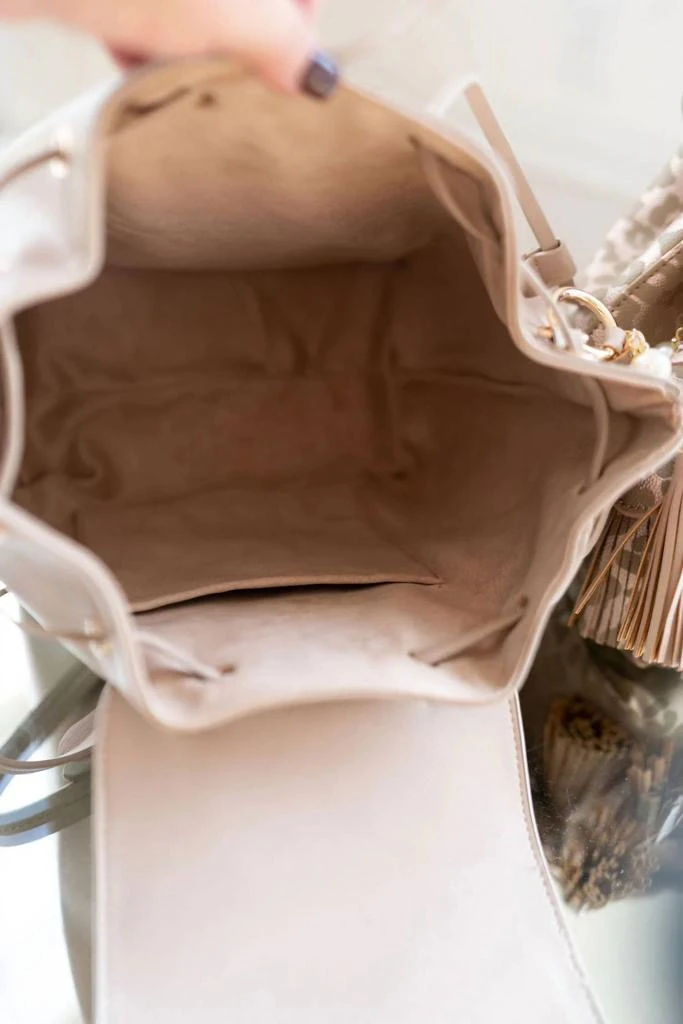 HOLLIS Women
s Mini Backpack In Leopard 2