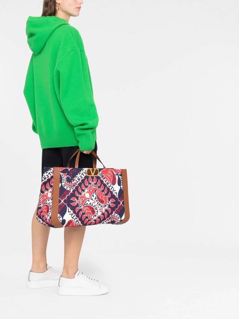 Valentino Valentino - Women
s Bandana Print Shopper Bag