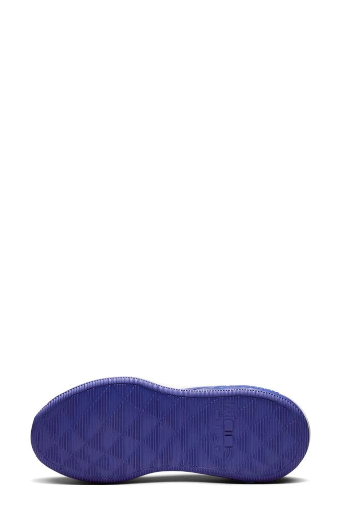 NIKE Bella 7 Training Shoe 5