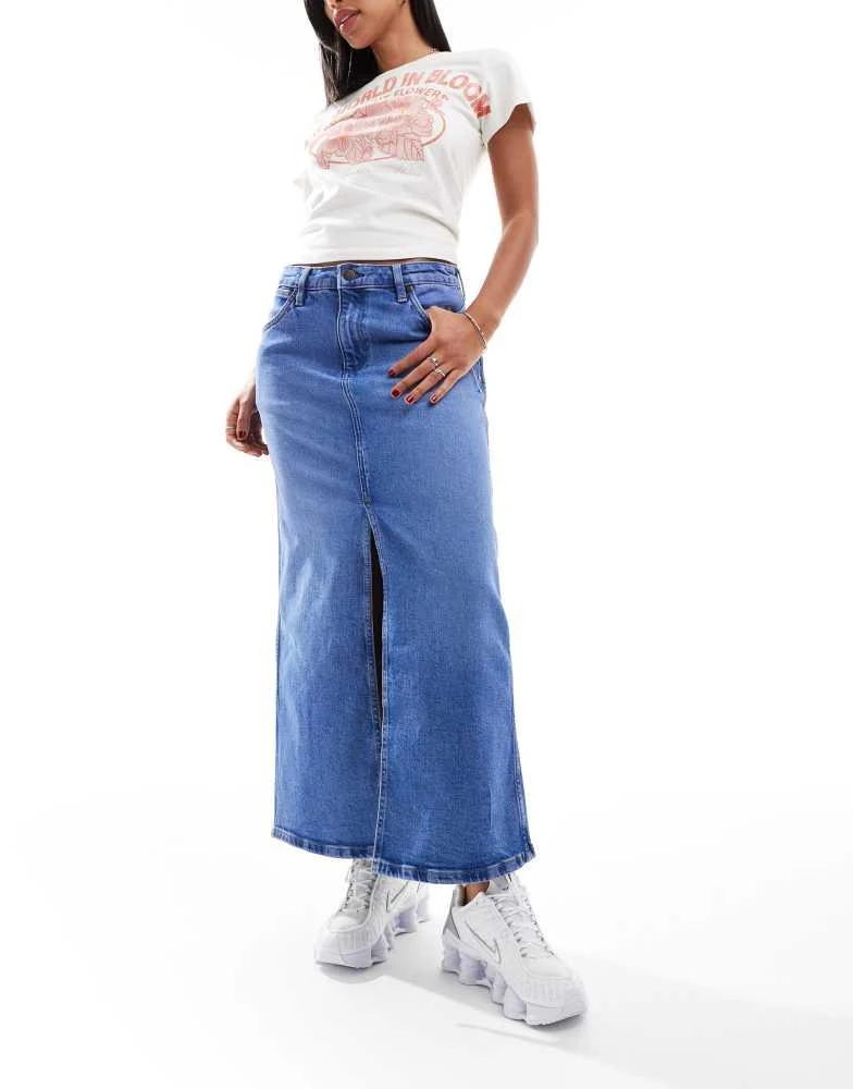 Wrangler Wrangler denim maxi skirt in light blue 1