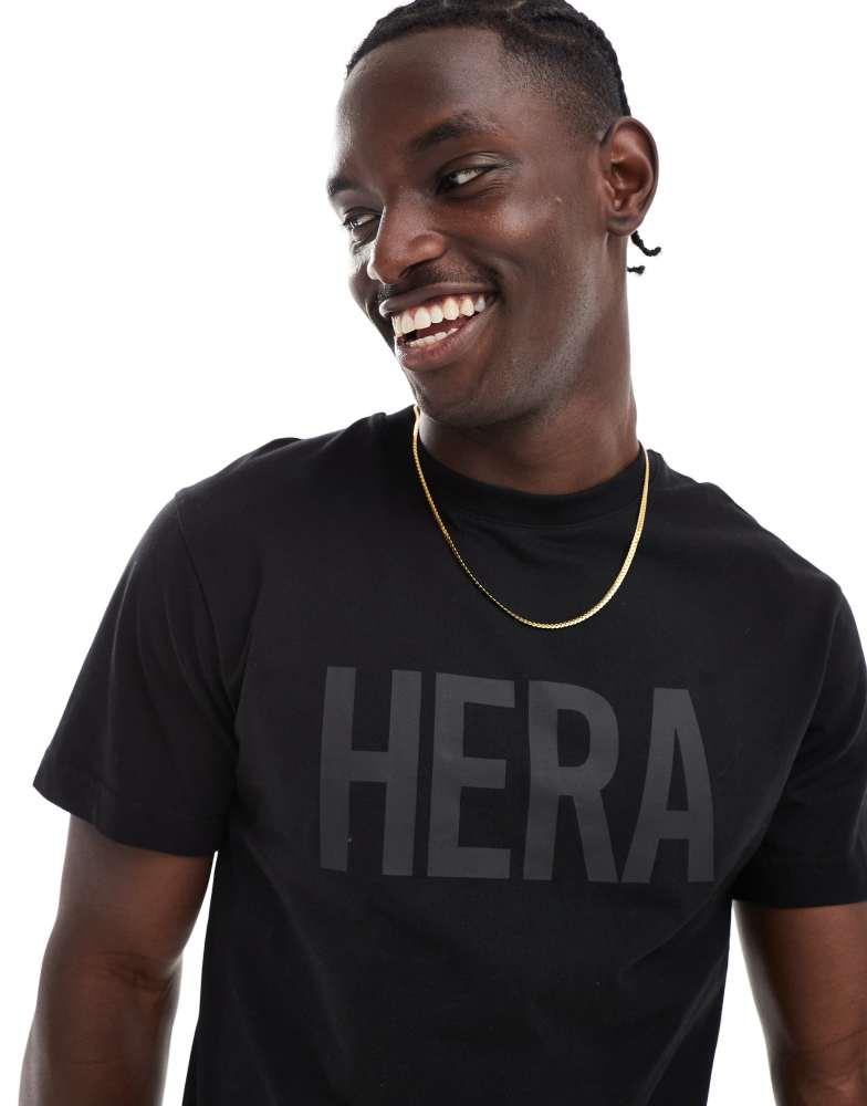 HERA Hera label regular fit t-shirt in black