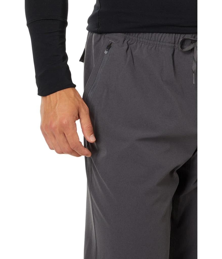 L.L.BEAN Multisport Pants 3