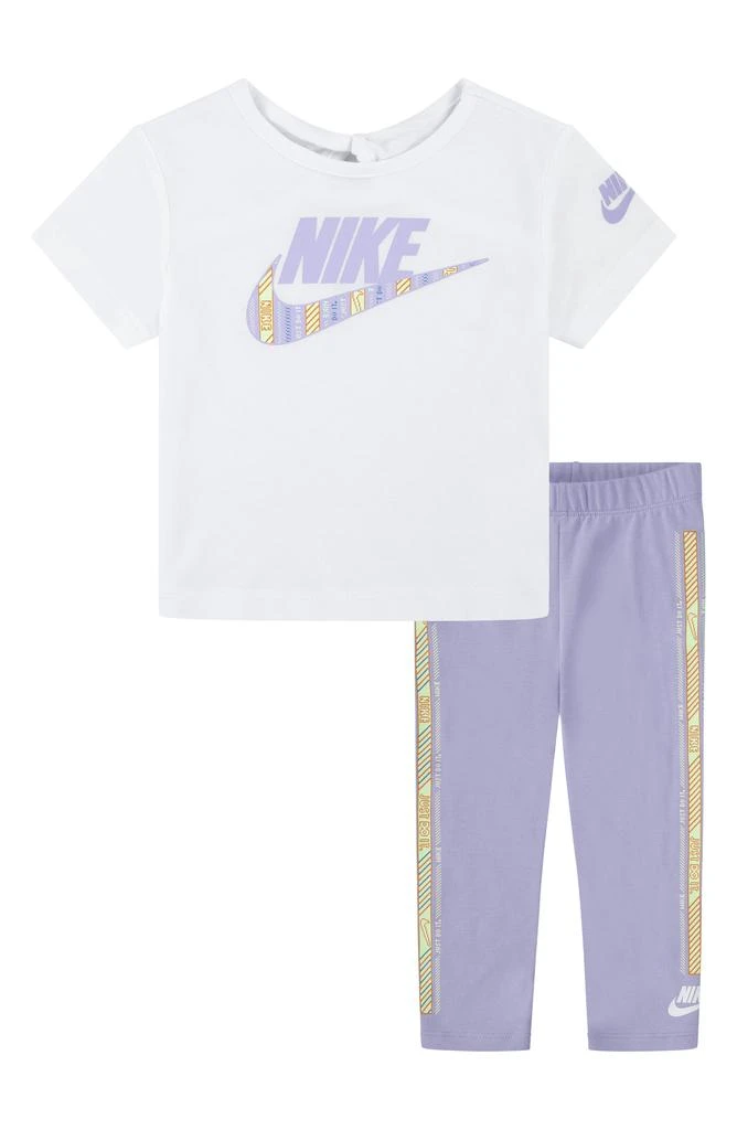 NIKE Happy Camper Graphic T-Shirt & Leggings Set